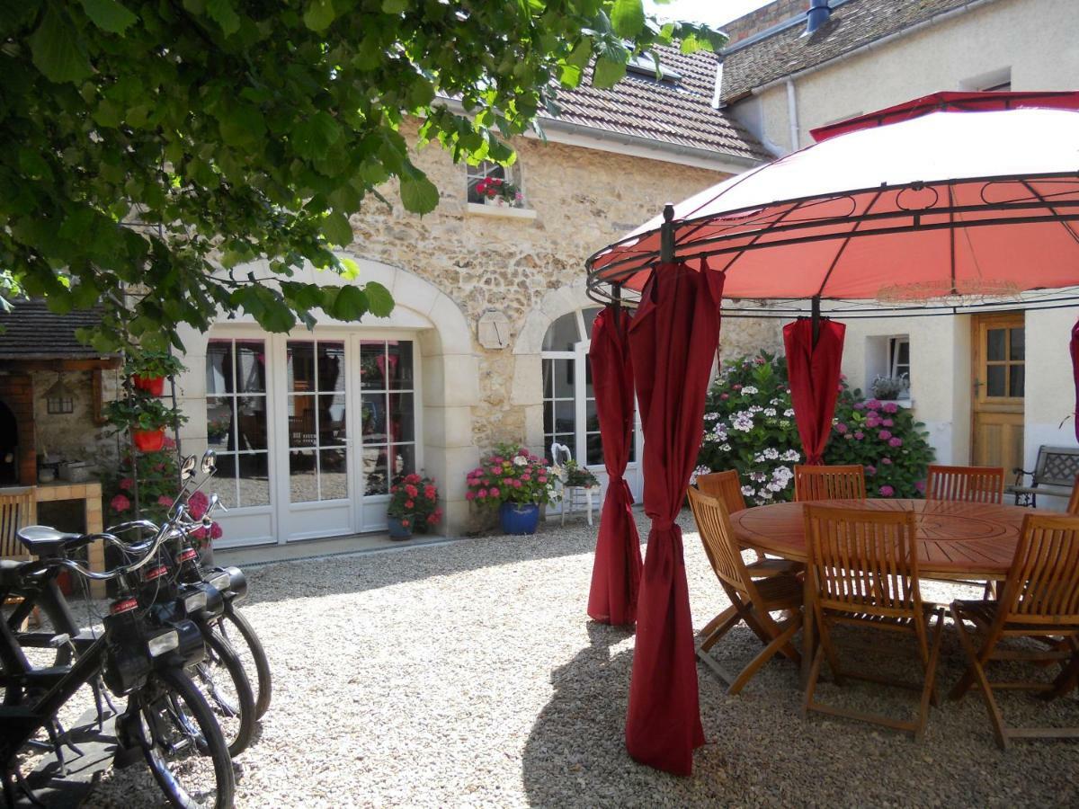 Les Mille Et Une Pierres Mareuil-le-Port Екстер'єр фото